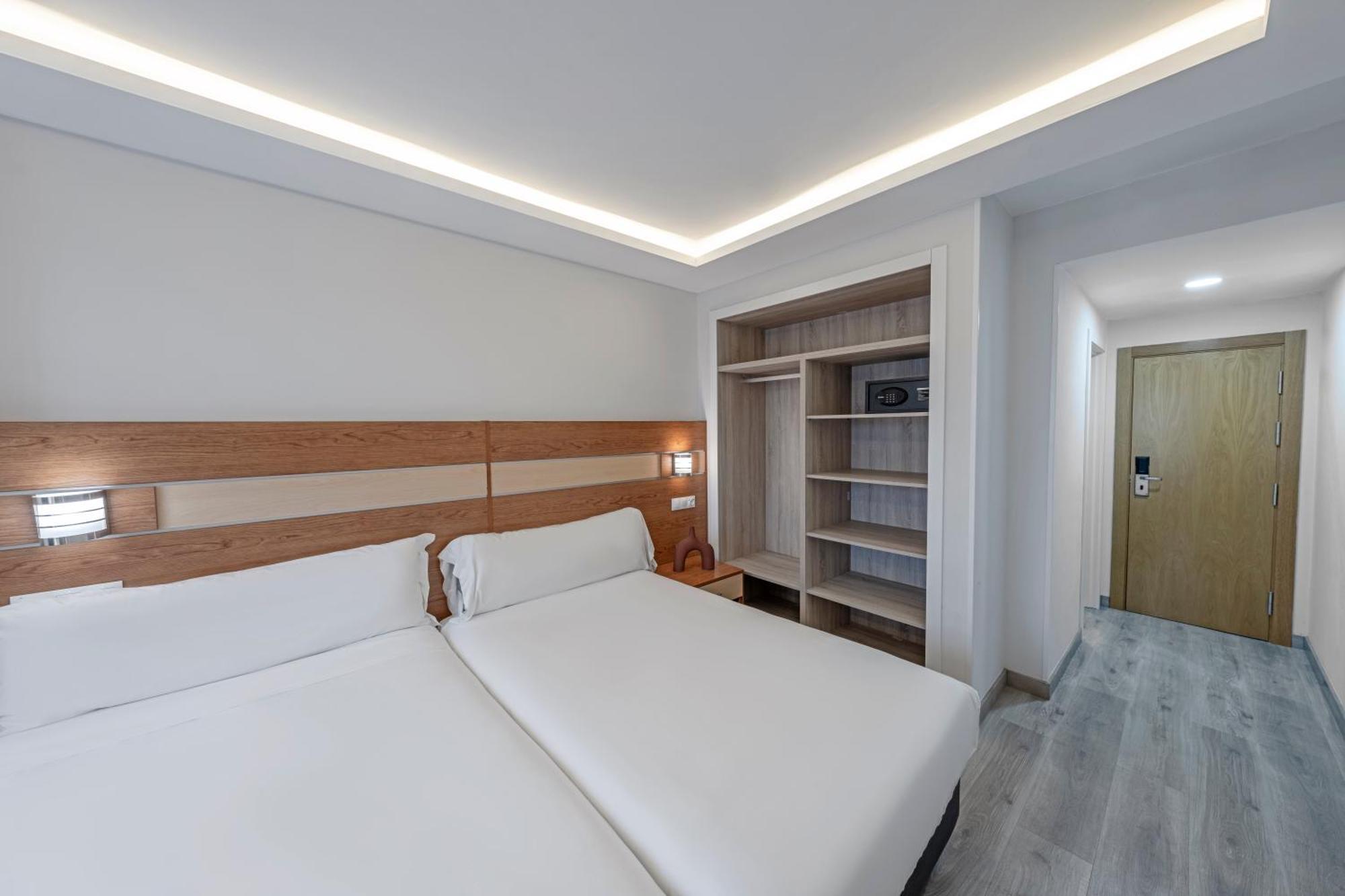 2 Single Beds,1624313128:JPEG