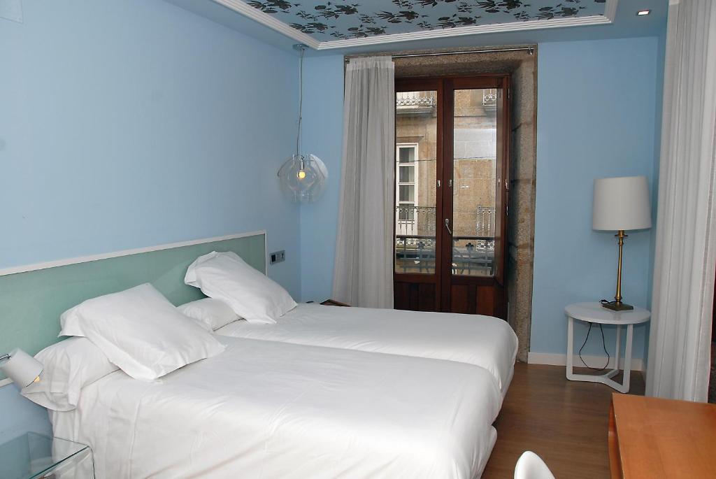 Deluxe Double Room Balcony or Gallery,186434308:JPEG